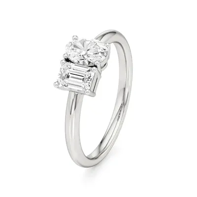 Sundog Oval & Emerald Ring