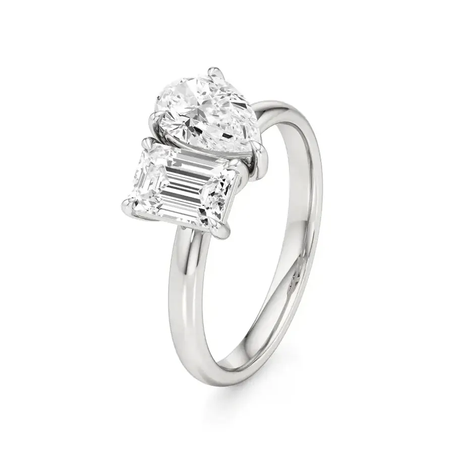 Sundog Pear & Emerald Ring, 2 ct